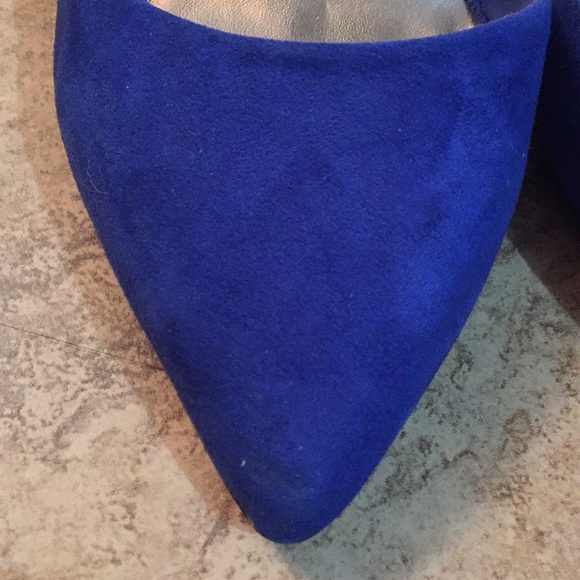 Madden Girls Swede shoes - Picture 5 of 7